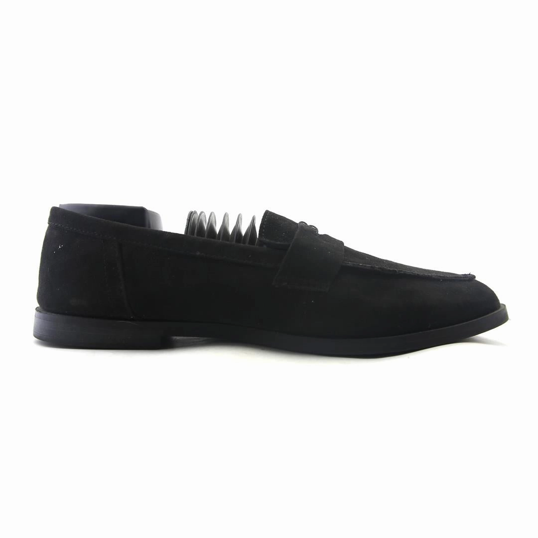 OLD NAVY . everyday Old Navy footwear looks