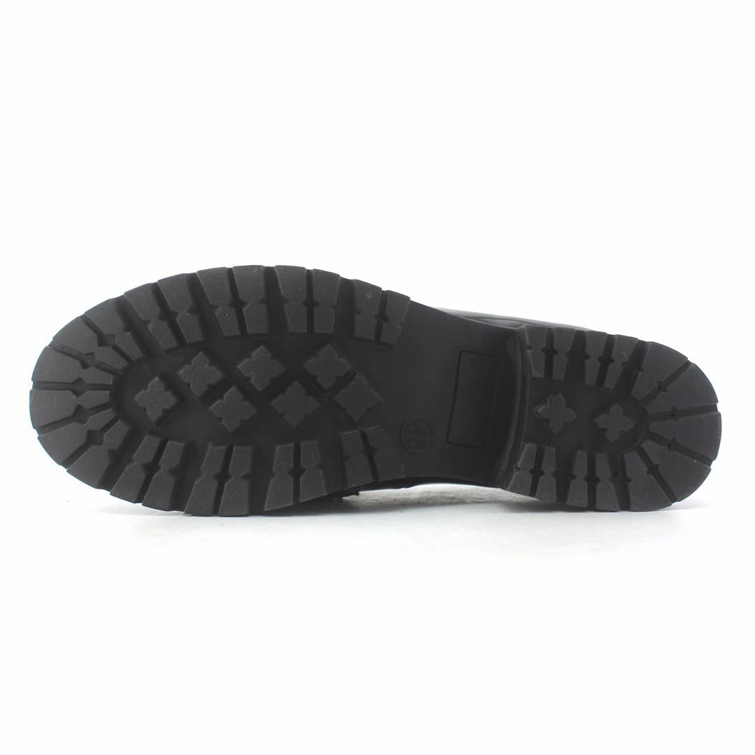 OLD NAVY . everyday Old Navy footwear looks