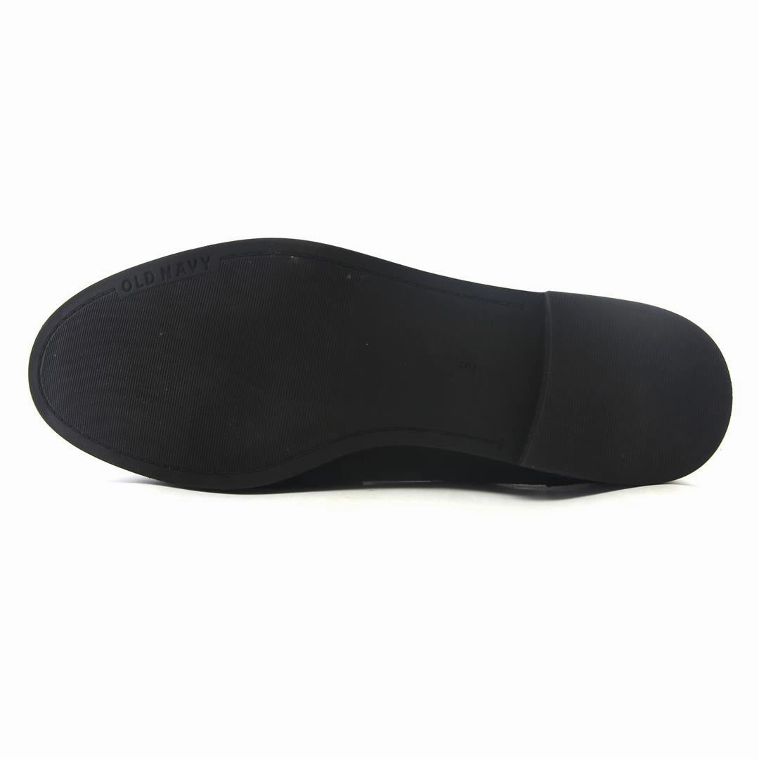 OLD NAVY . everyday Old Navy footwear looks