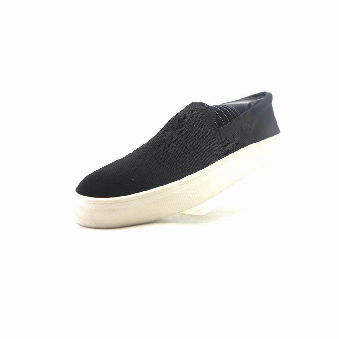 OLD NAVY . everyday Old Navy footwear looks