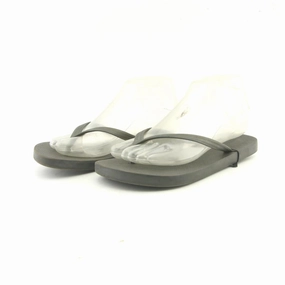 OLD NAVY . Old Navy everyday footwear styles