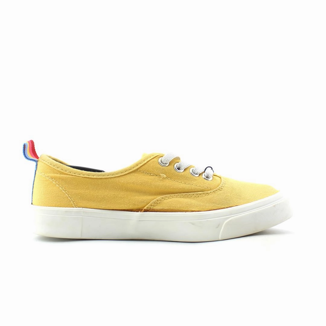 OLD NAVY . everyday Old Navy footwear looks