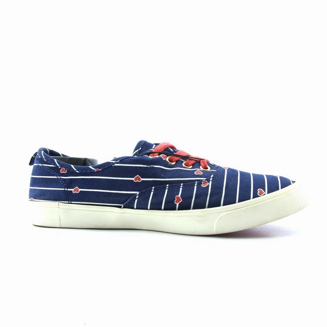 OLD NAVY . everyday Old Navy footwear looks