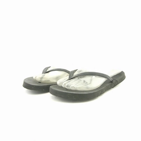 OLD NAVY . Old Navy everyday footwear styles