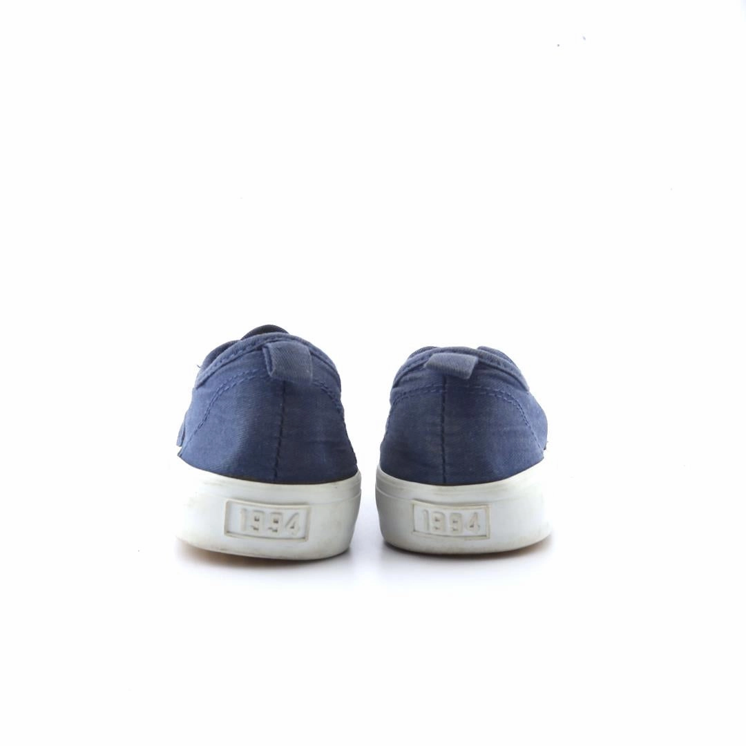 OLD NAVY . everyday Old Navy footwear looks