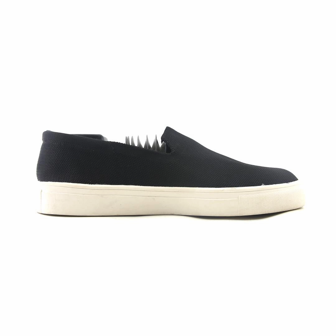 OLD NAVY . everyday Old Navy footwear looks