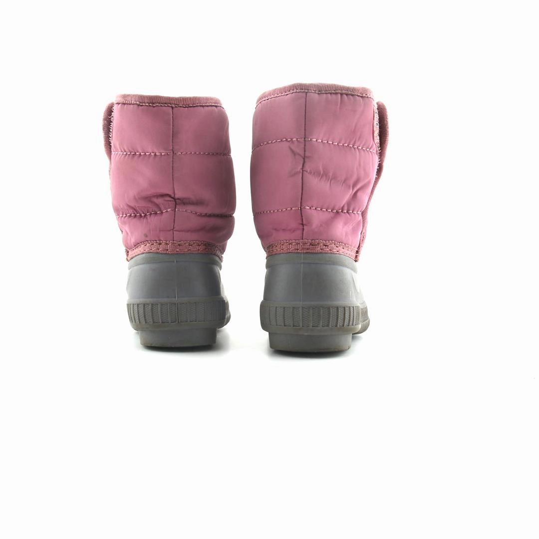 OLD NAVY . everyday Old Navy footwear looks