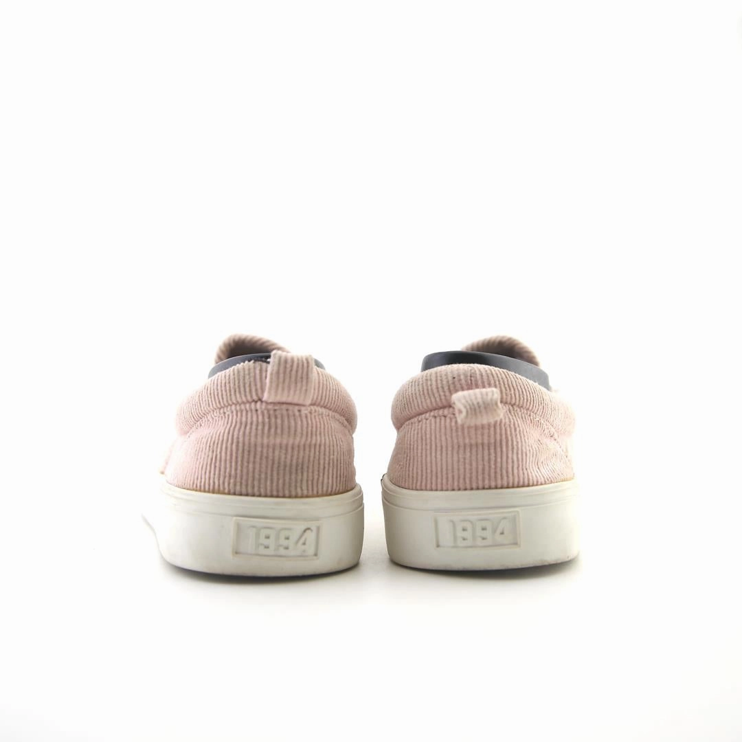 OLD NAVY . everyday Old Navy footwear looks