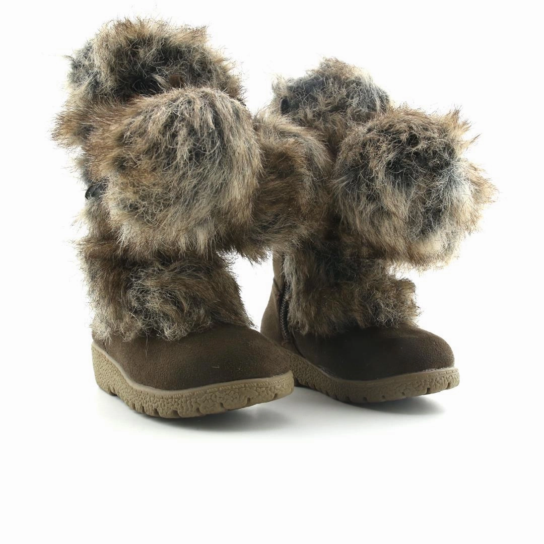 OLD NAVY . everyday Old Navy footwear looks