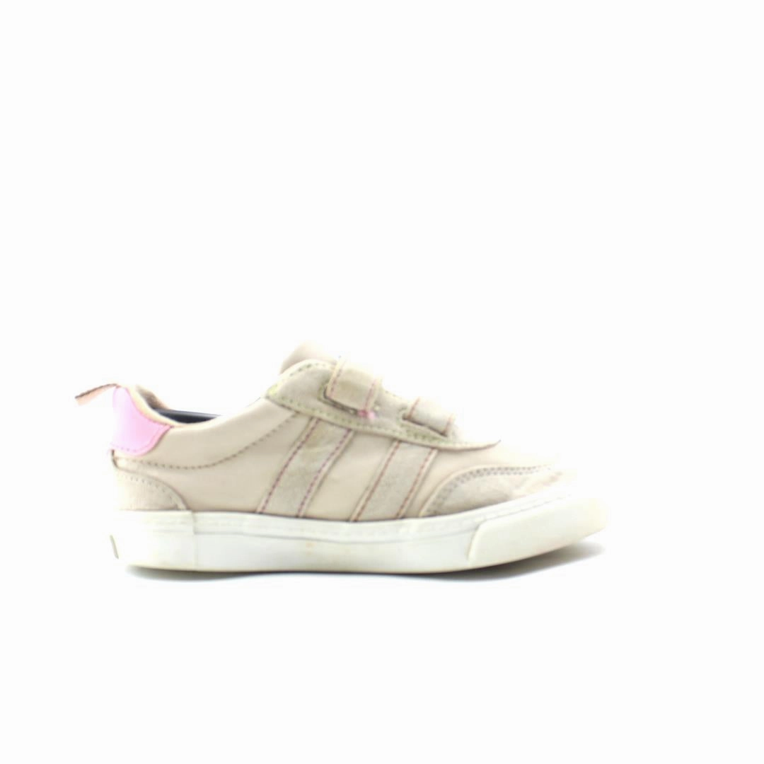 OLD NAVY . everyday Old Navy footwear looks