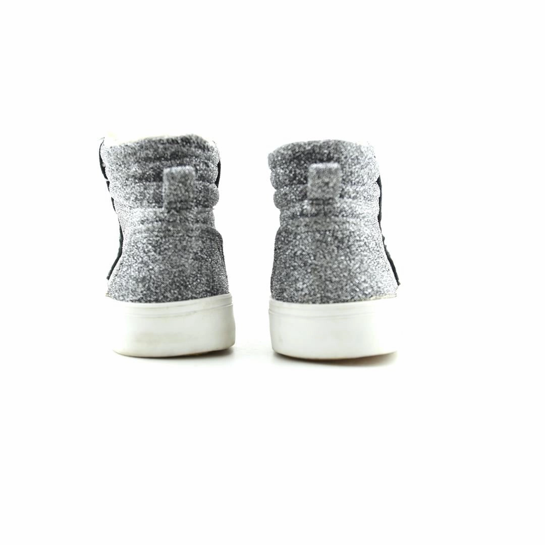 OLD NAVY . everyday Old Navy footwear looks