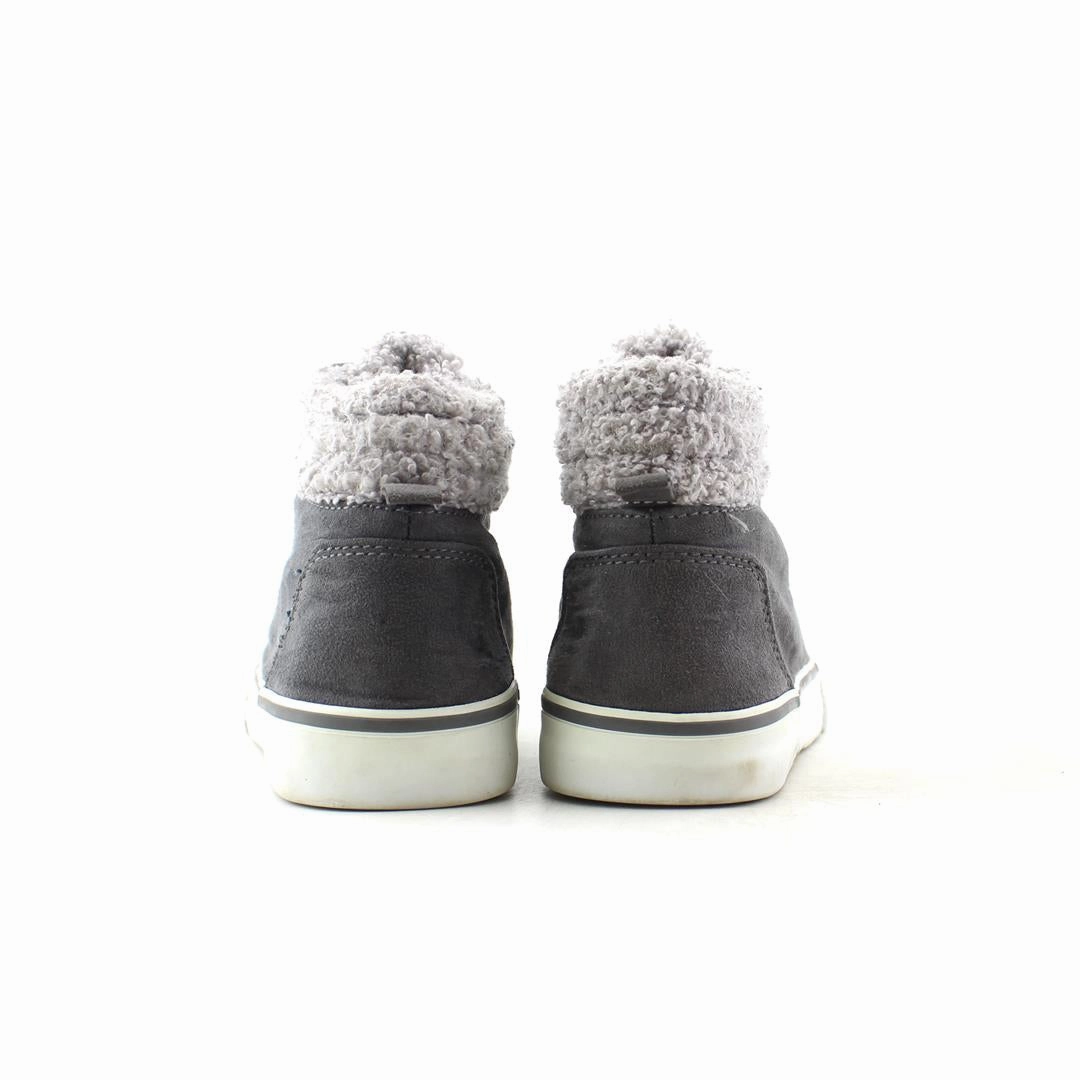 OLD NAVY . everyday Old Navy footwear looks