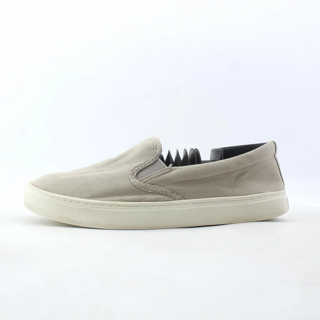 OLD NAVY . Old Navy everyday footwear styles