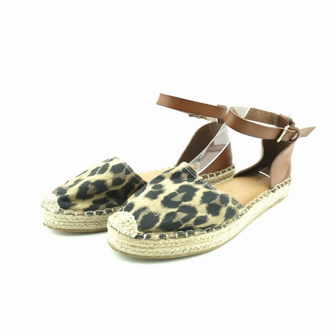OLD NAVY . Old Navy everyday footwear styles