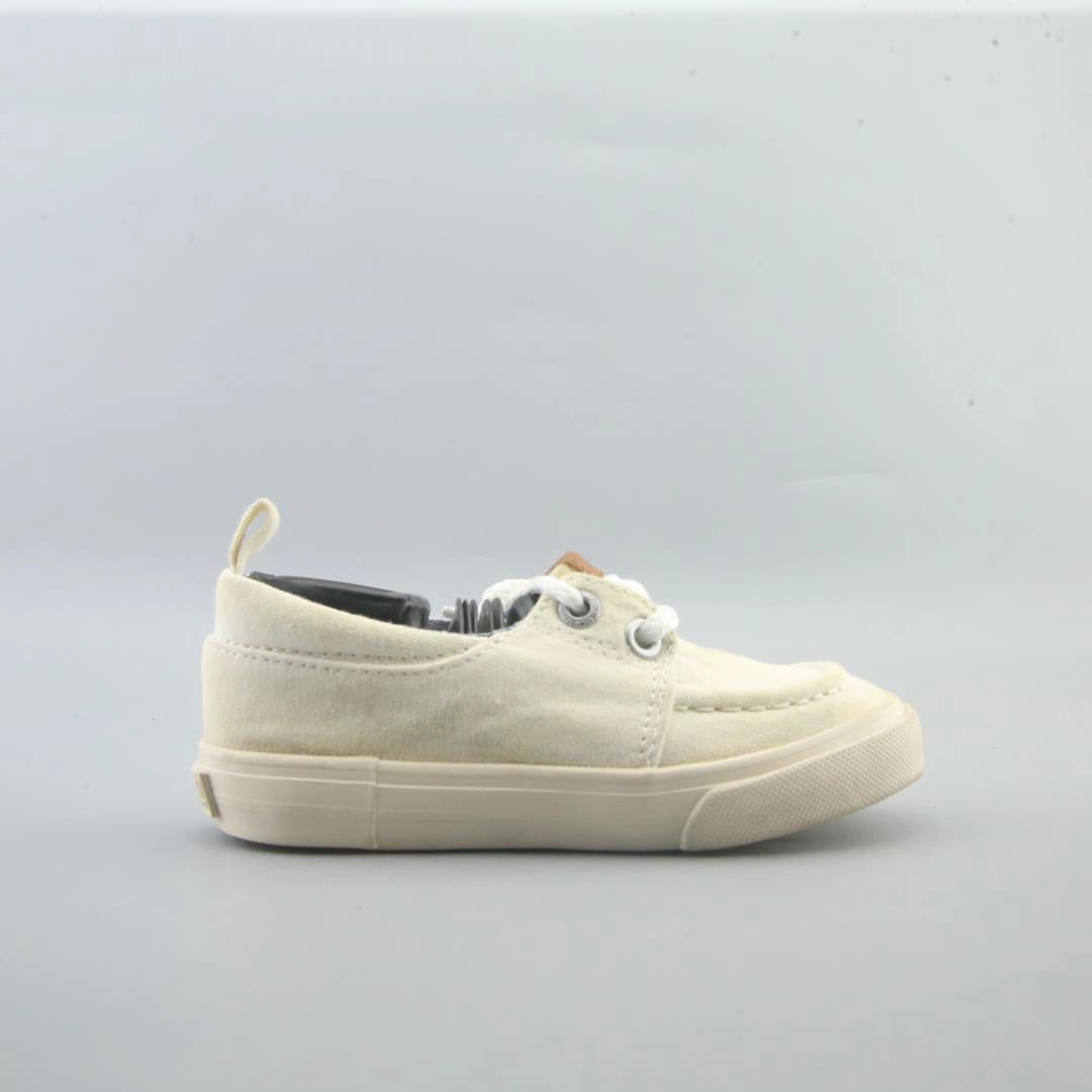 OLD NAVY . everyday Old Navy footwear looks