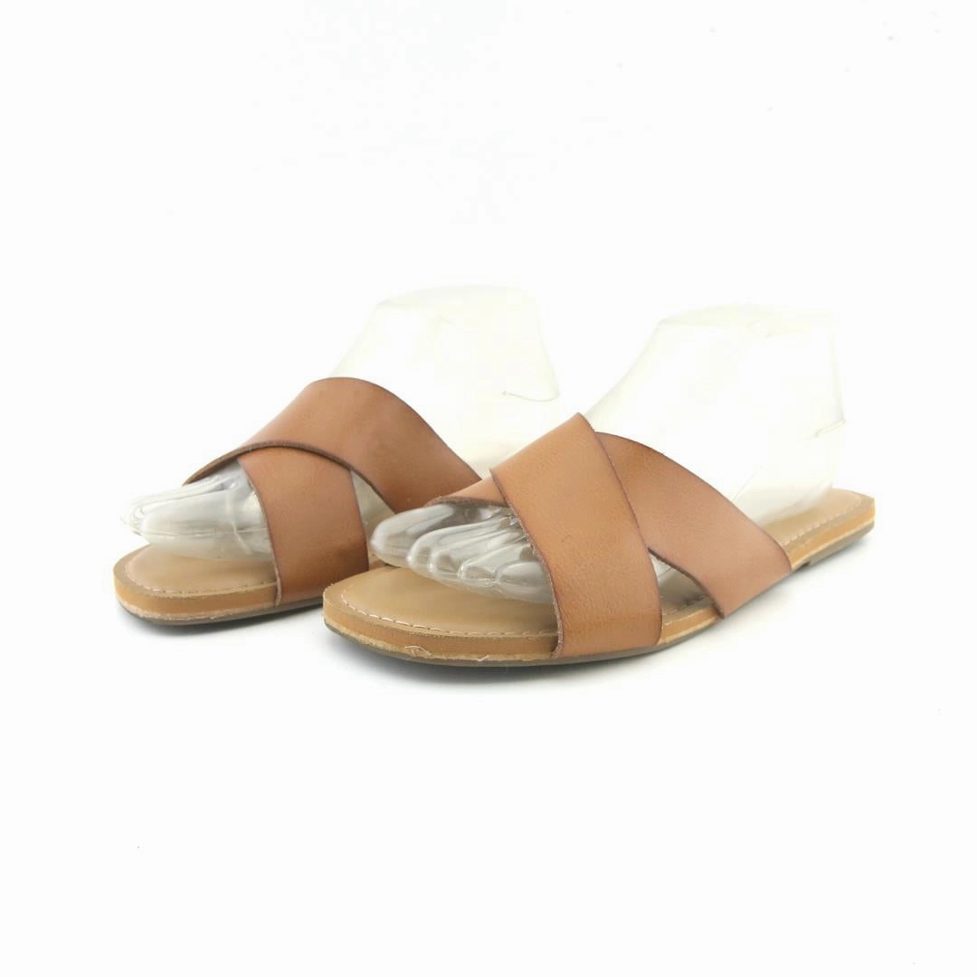 OLD NAVY . Old Navy everyday footwear styles