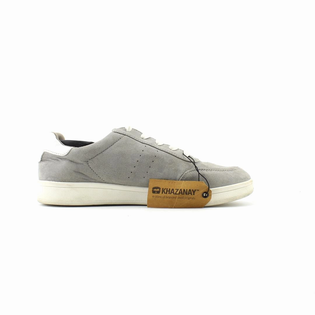 OLD NAVY . Old Navy casual shoe styles