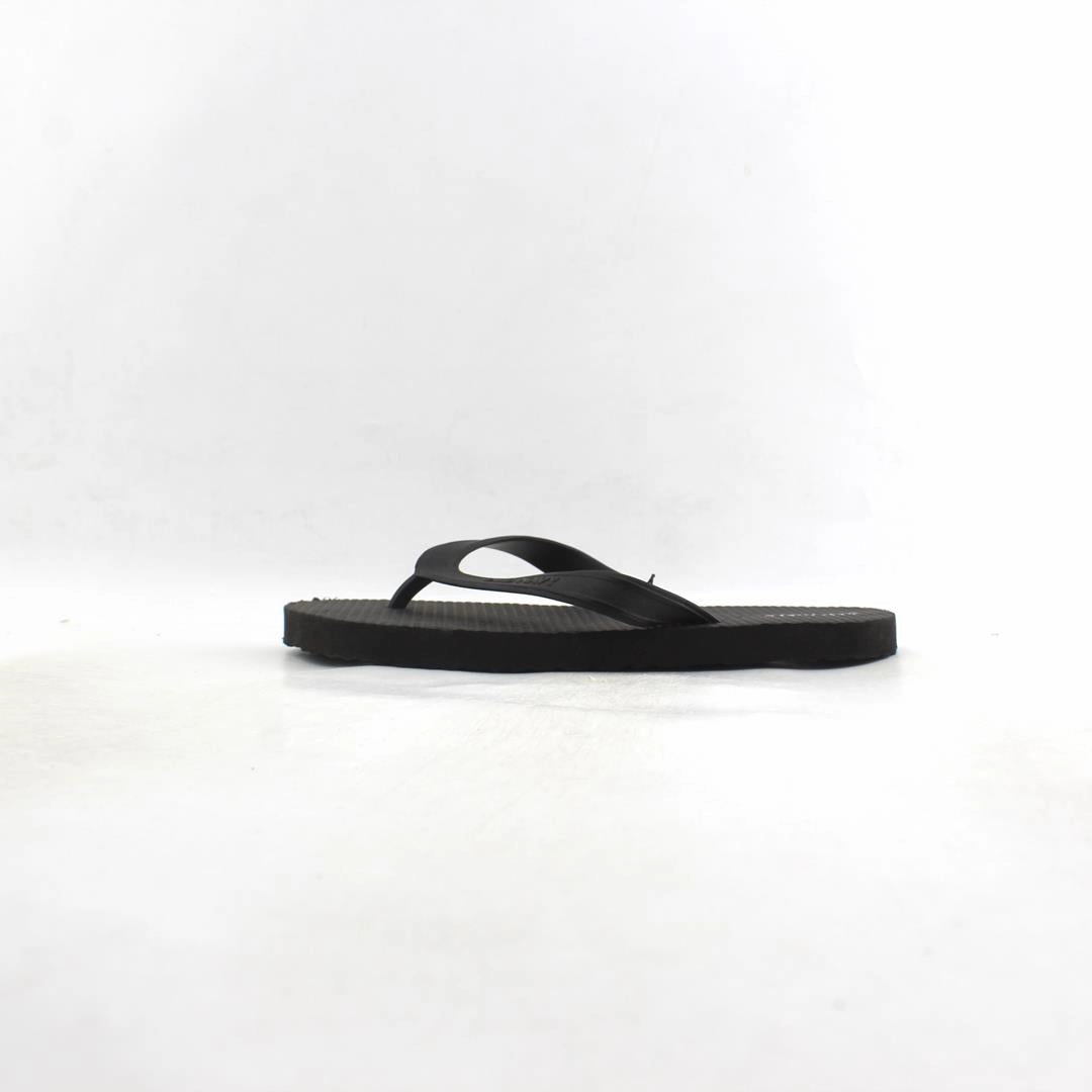 OLD NAVY . Old Navy affordable casual shoes