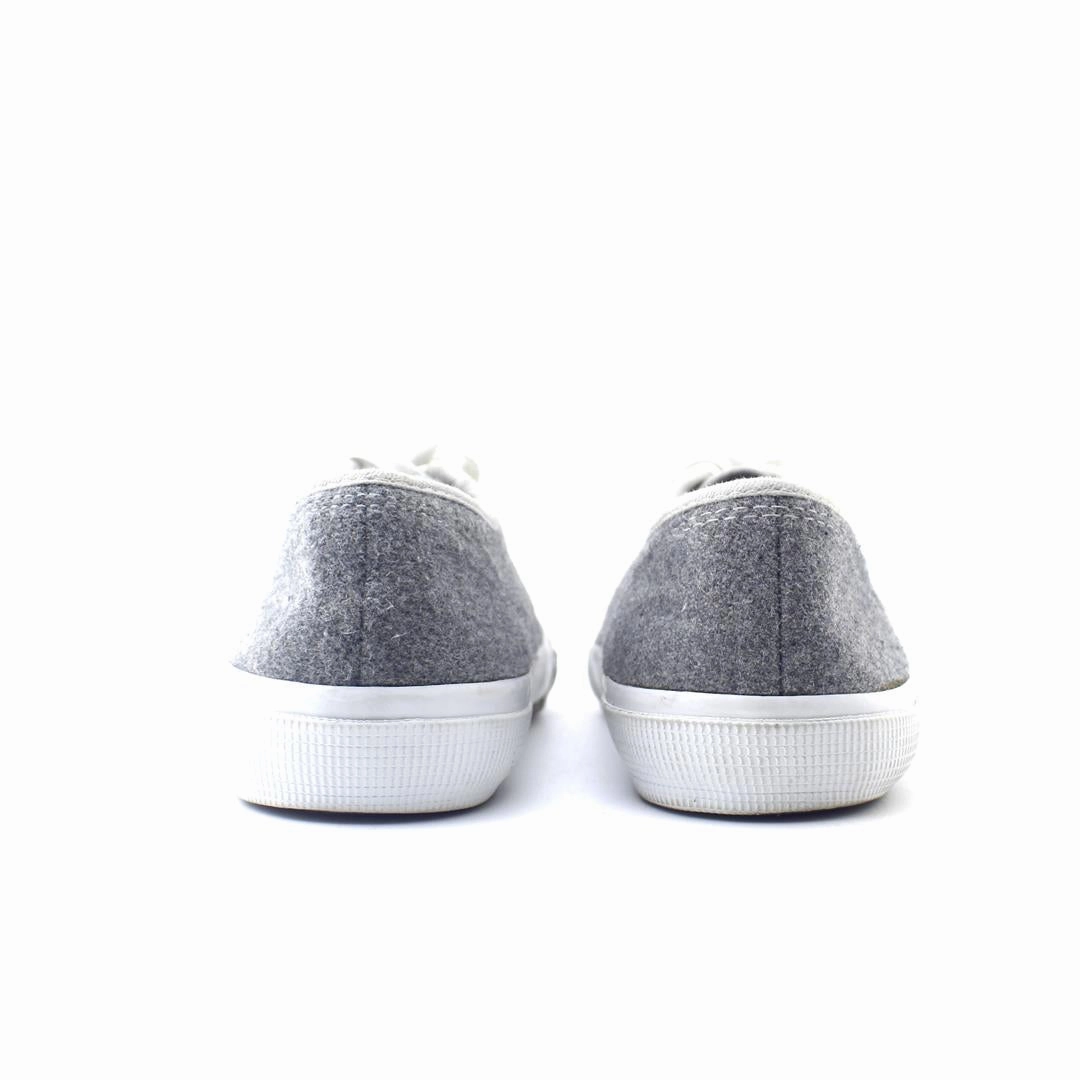 OLD NAVY . Old Navy casual shoe styles