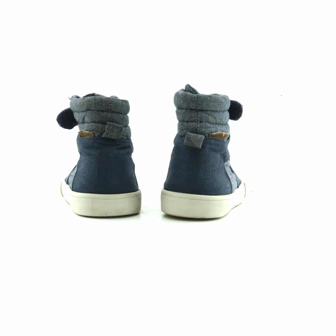 OLD NAVY . Old Navy casual shoe styles