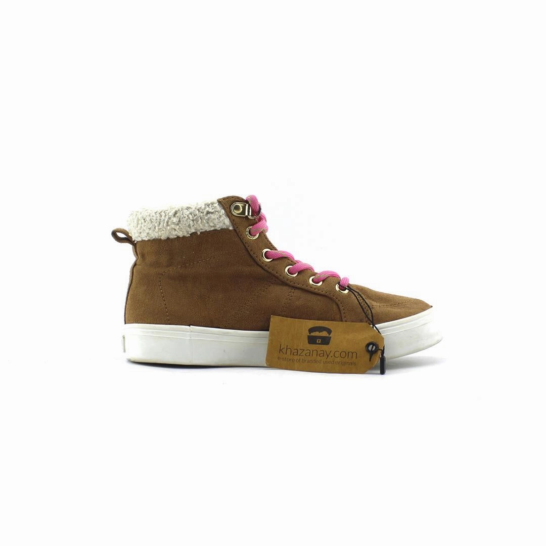 OLD NAVY . Old Navy casual shoe styles