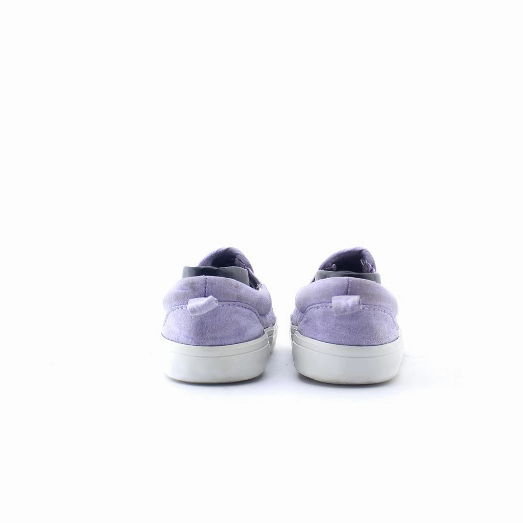 OLD NAVY . Old Navy casual shoe styles