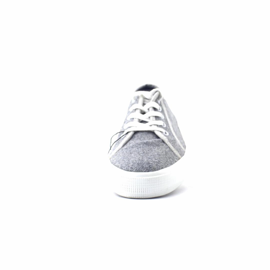 OLD NAVY . Old Navy casual shoe styles