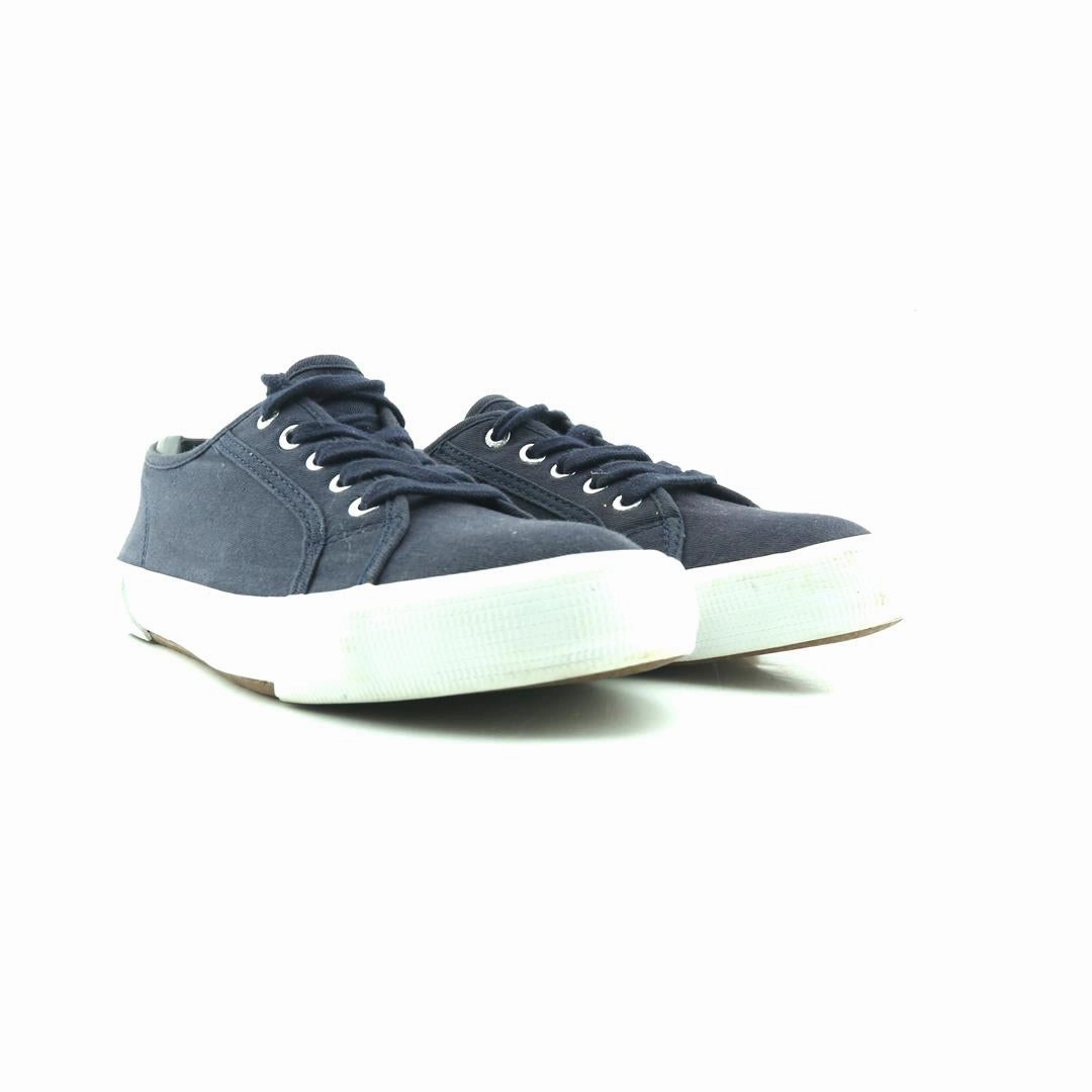 OLD NAVY . Old Navy casual shoe styles