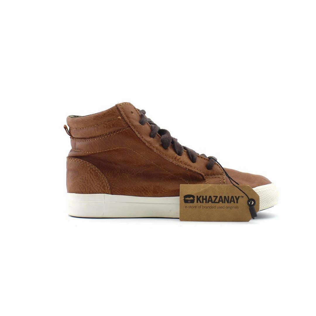 OLD NAVY . Old Navy casual shoe styles