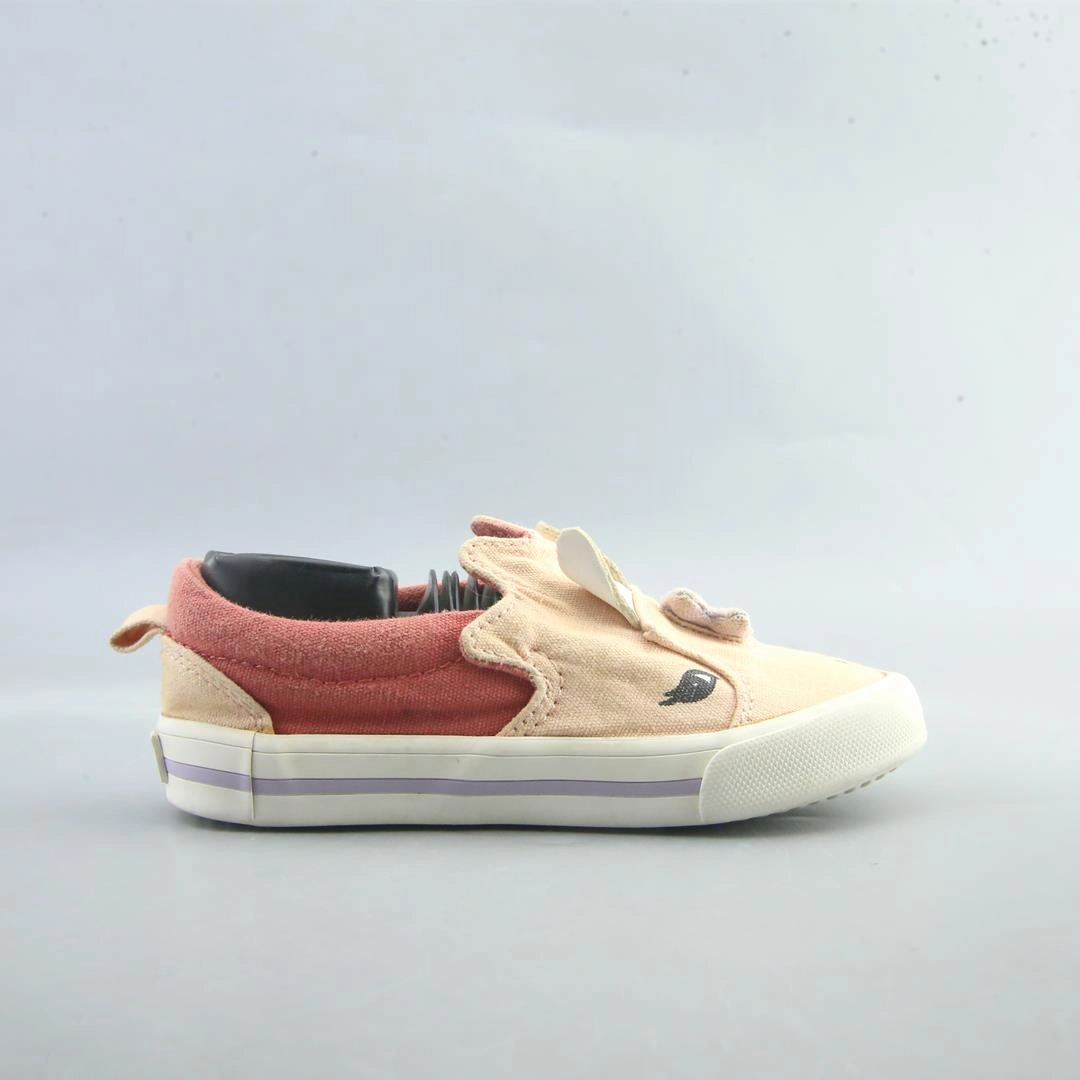 OLD NAVY . Old Navy casual shoe styles
