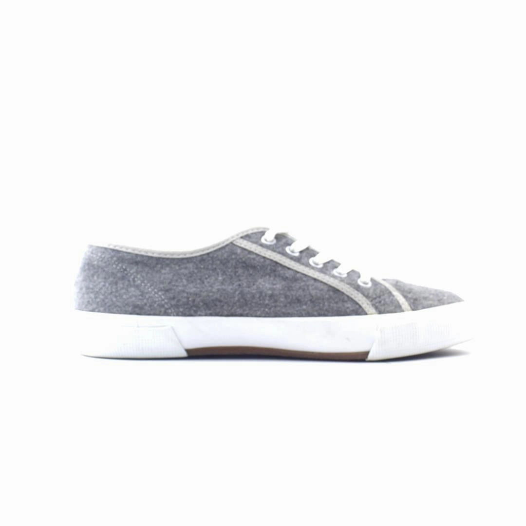 OLD NAVY . Old Navy casual shoe styles