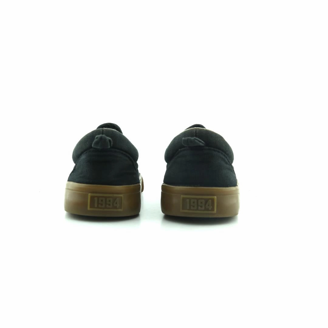 OLD NAVY . Old Navy casual shoe styles