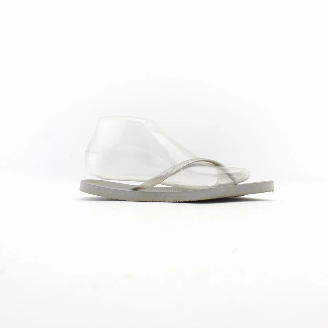 OLD NAVY . Old Navy casual shoe styles
