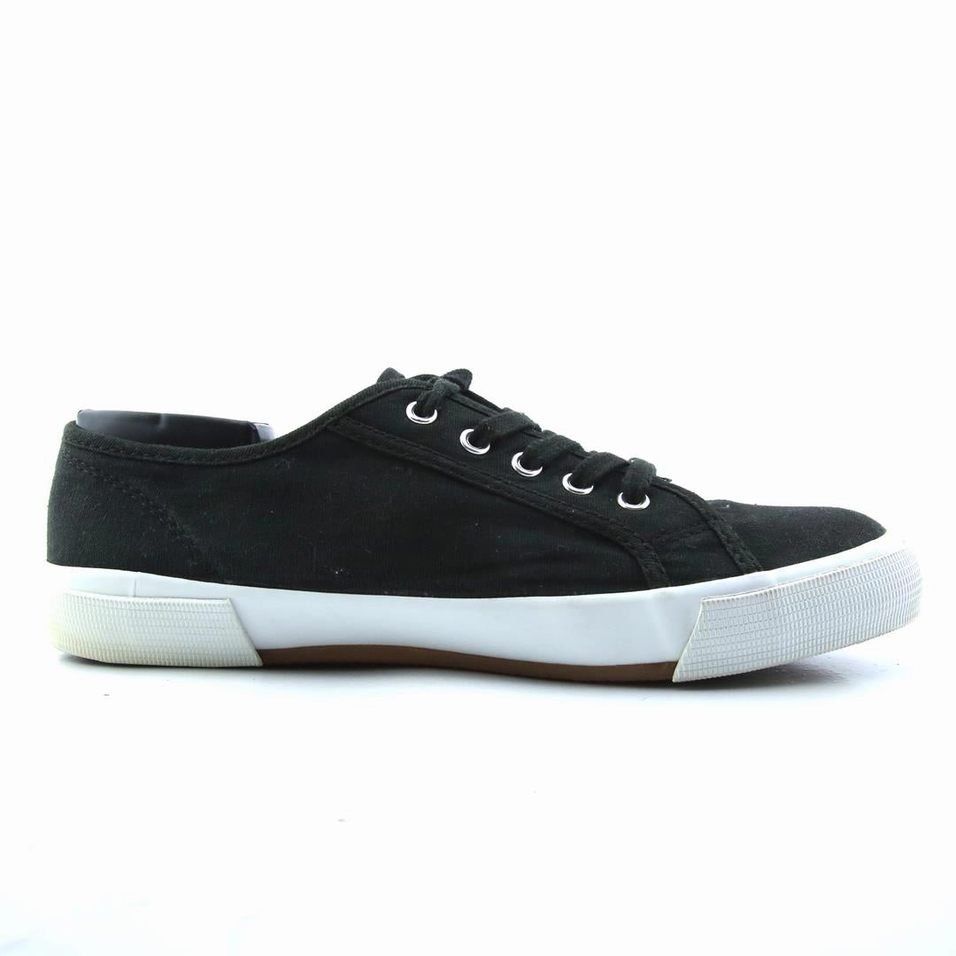 OLD NAVY . Old Navy casual shoe styles
