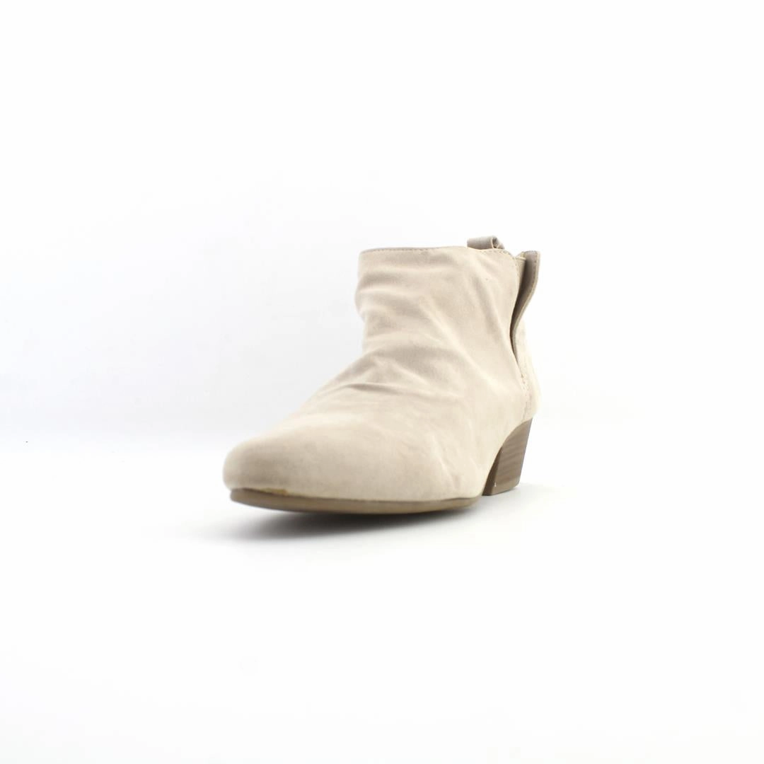 OLD NAVY . Old Navy casual shoe styles