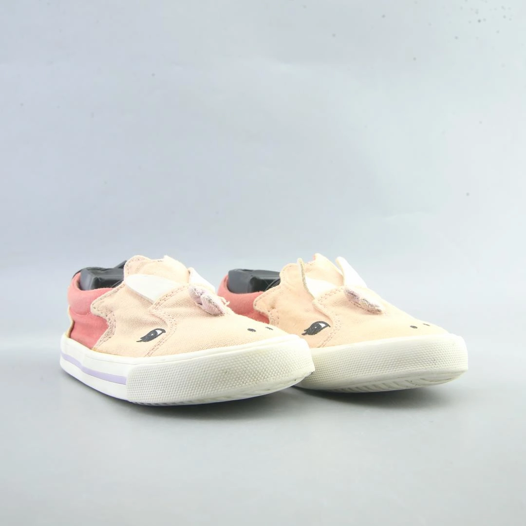OLD NAVY . Old Navy casual shoe styles