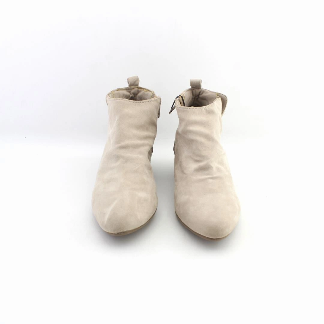 OLD NAVY . Old Navy casual shoe styles