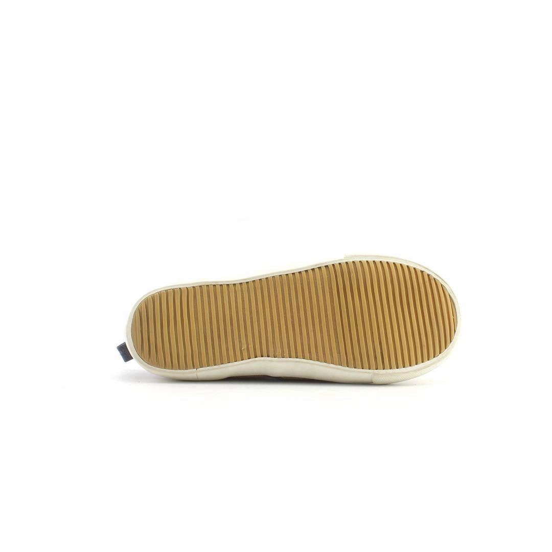 OLD NAVY . Old Navy casual shoe styles
