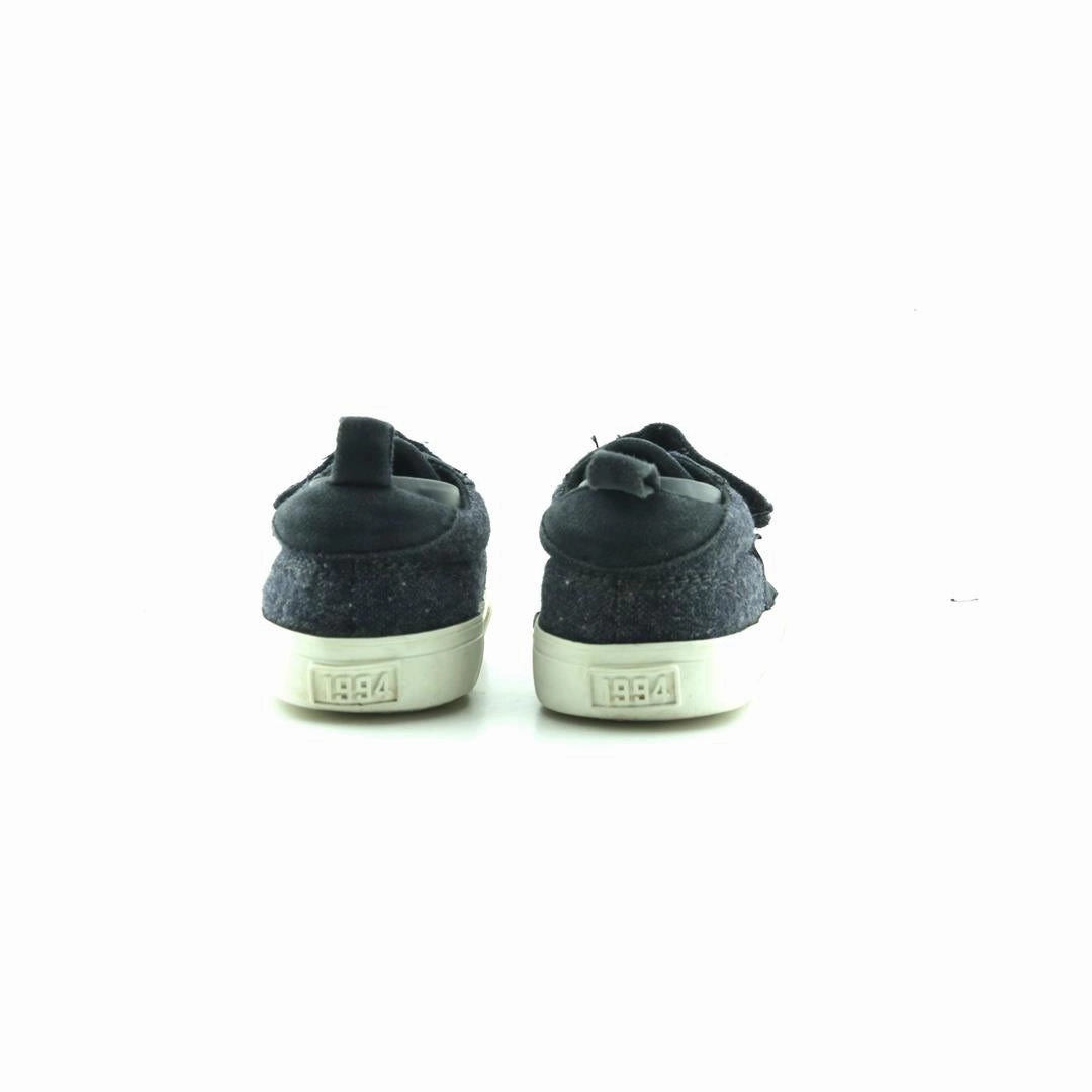 OLD NAVY . Old Navy casual shoe styles