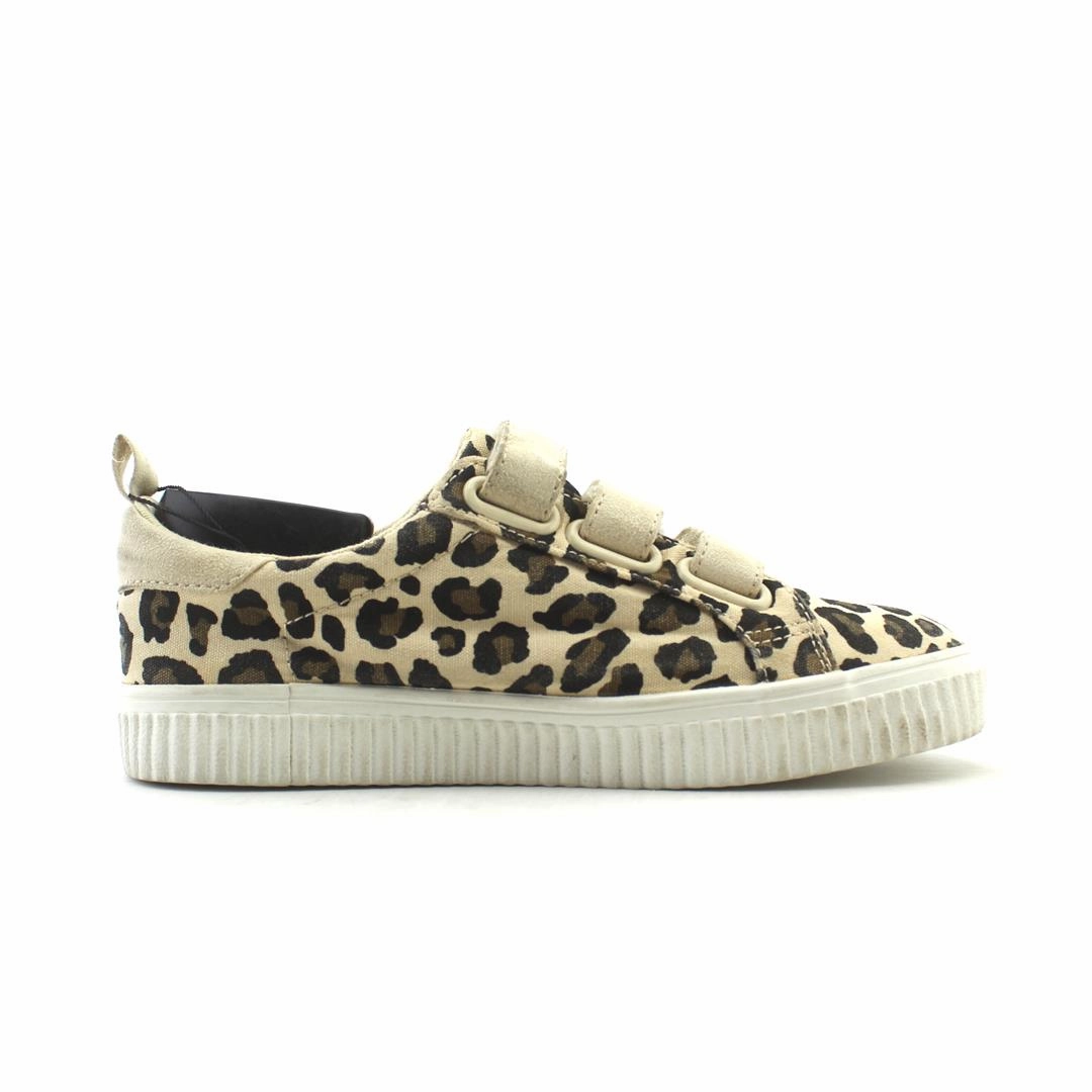 OLD NAVY . Old Navy shoe design snapshots