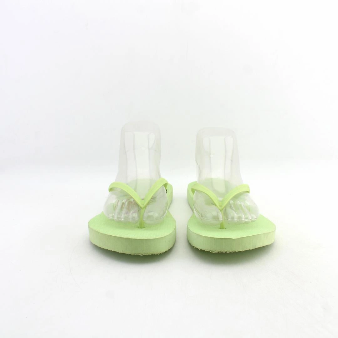 OLD NAVY . Old Navy shoe design snapshots