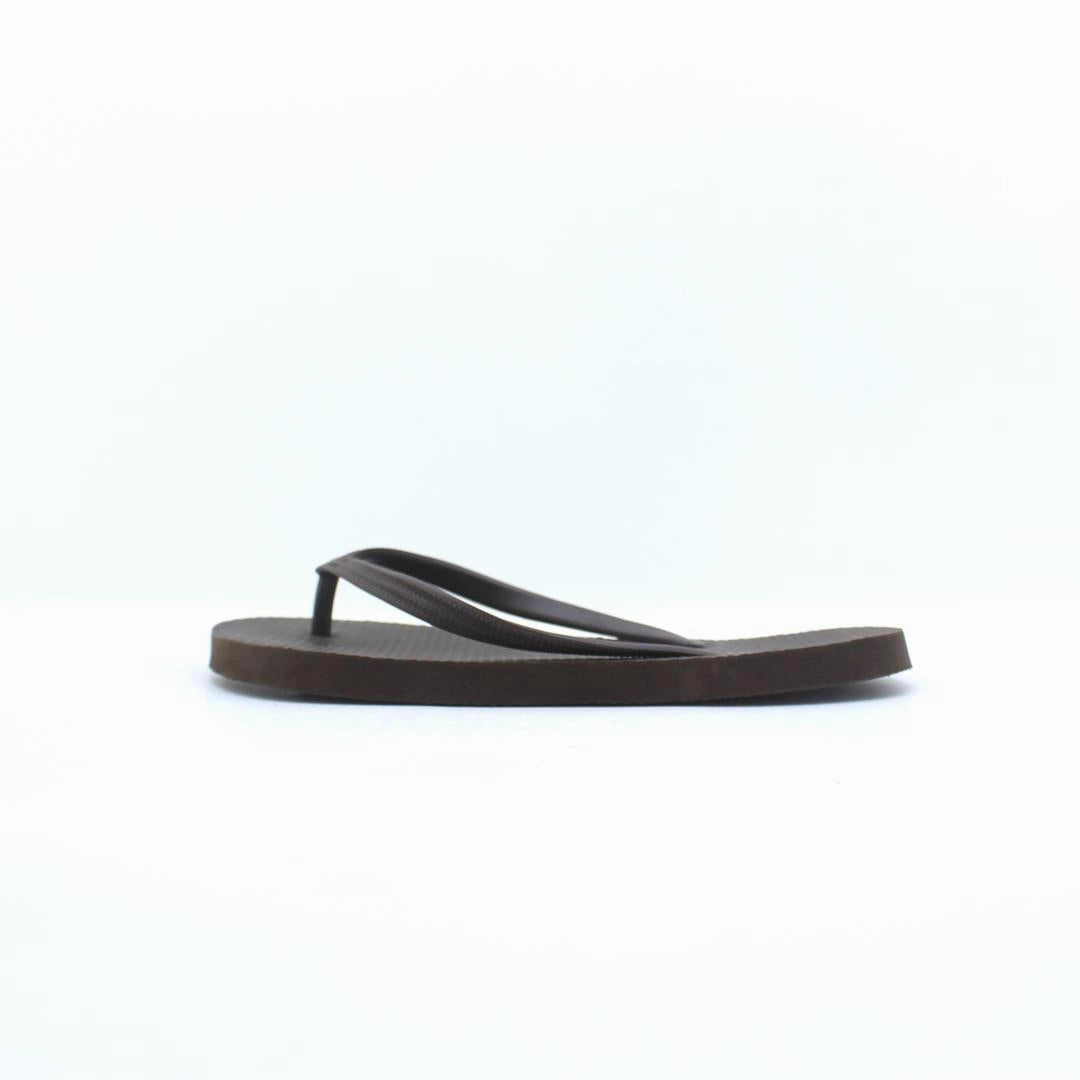 OLD NAVY . Old Navy trendy shoe designs