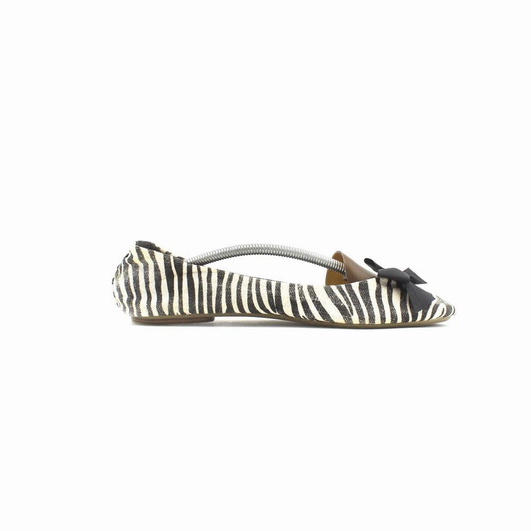 OLD NAVY . Old Navy shoe design snapshots