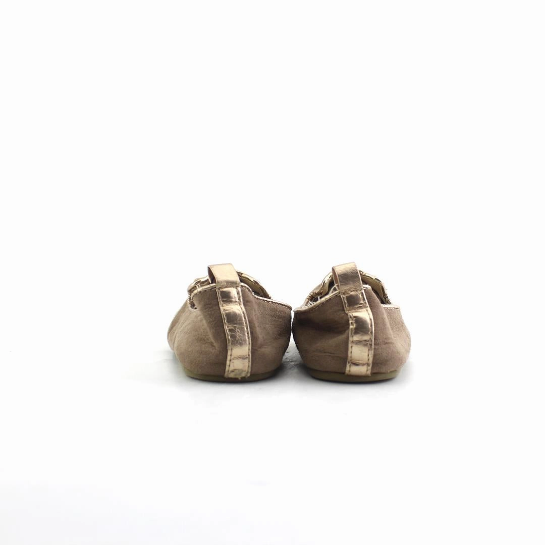 OLD NAVY . Old Navy shoe design snapshots