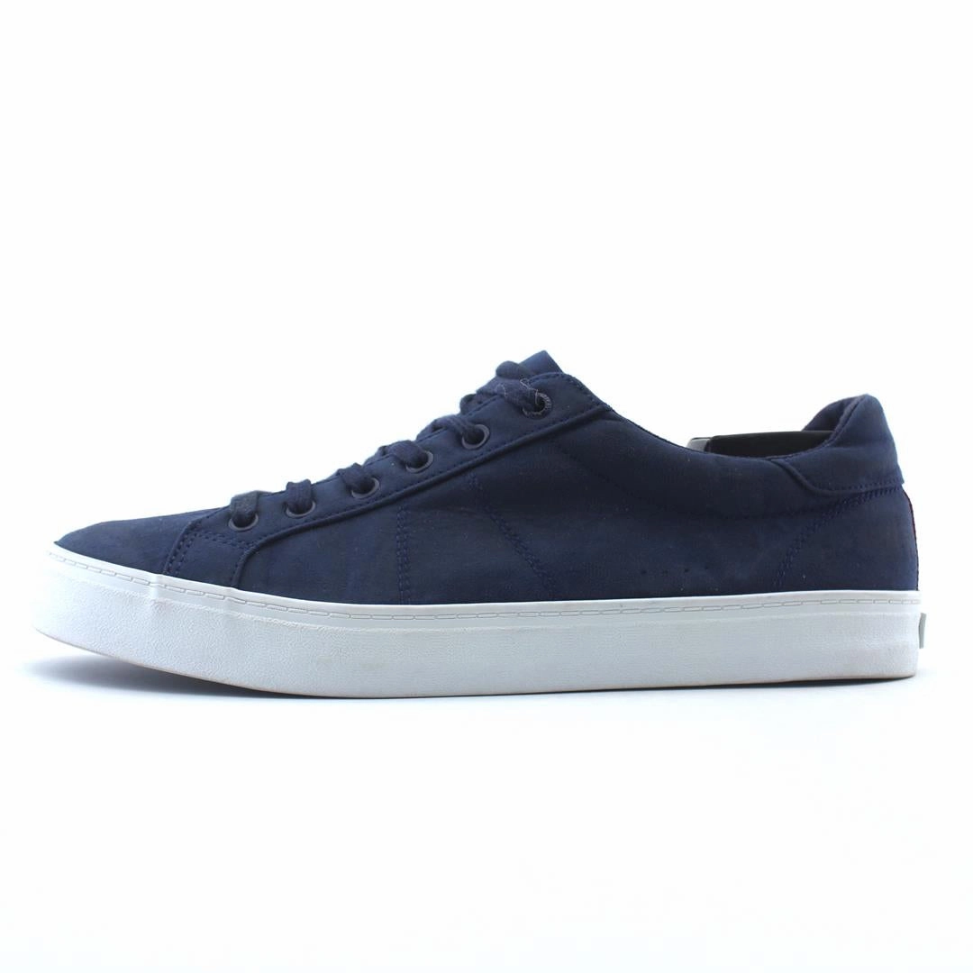 OLD NAVY . Old Navy trendy shoe designs