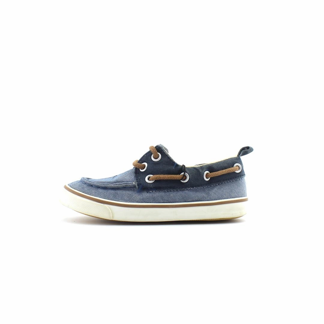 OLD NAVY . Old Navy trendy shoe designs