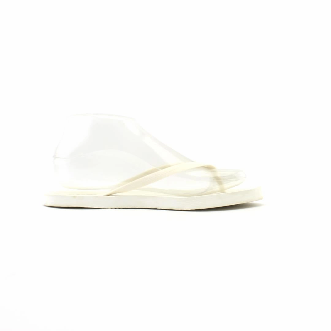 OLD NAVY . Old Navy shoe design snapshots
