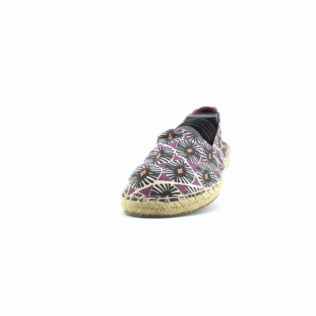 OLD NAVY . Old Navy shoe design snapshots
