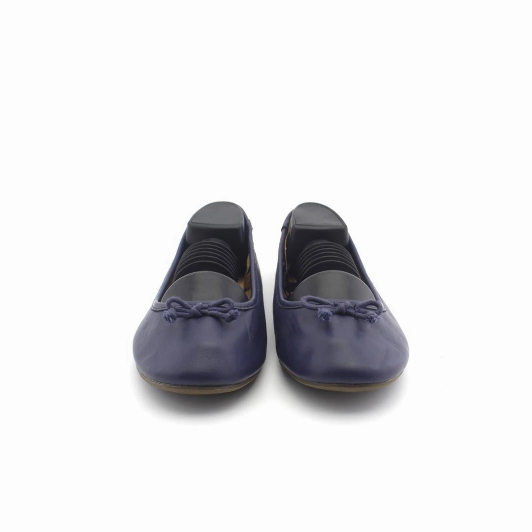 OLD NAVY . Old Navy shoe design snapshots