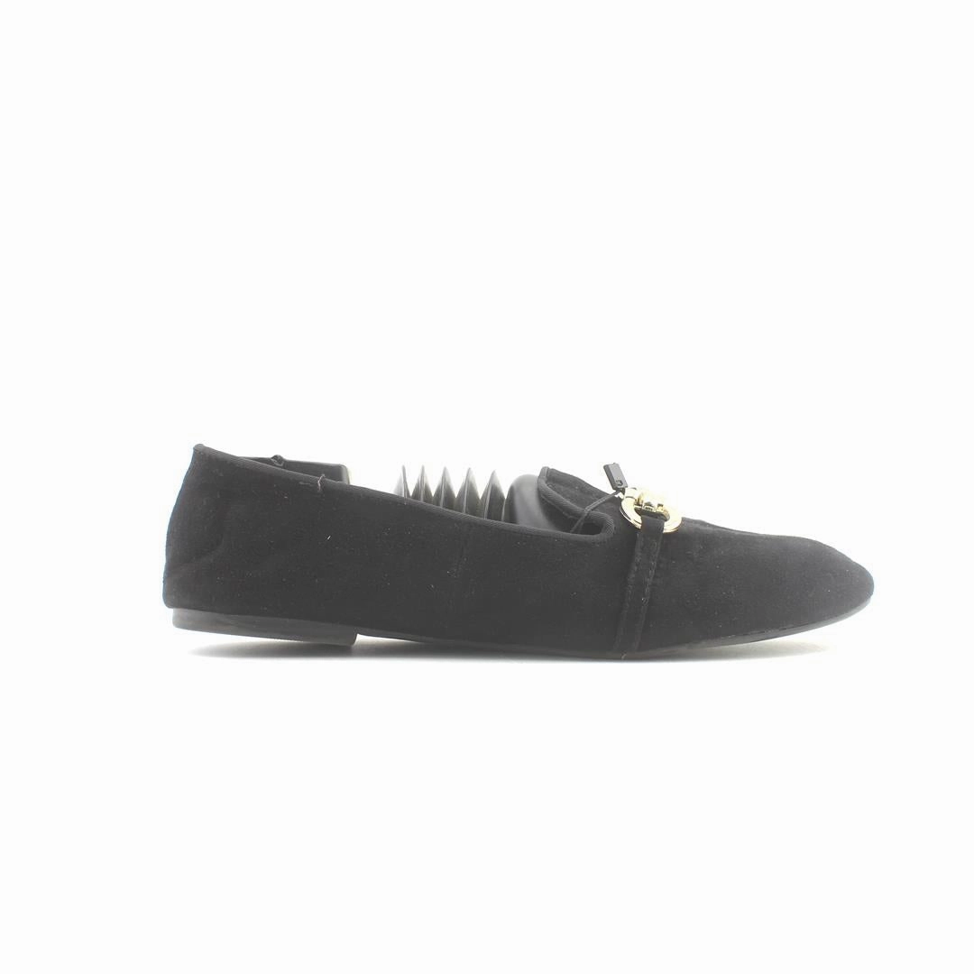 OLD NAVY . Old Navy shoe design snapshots